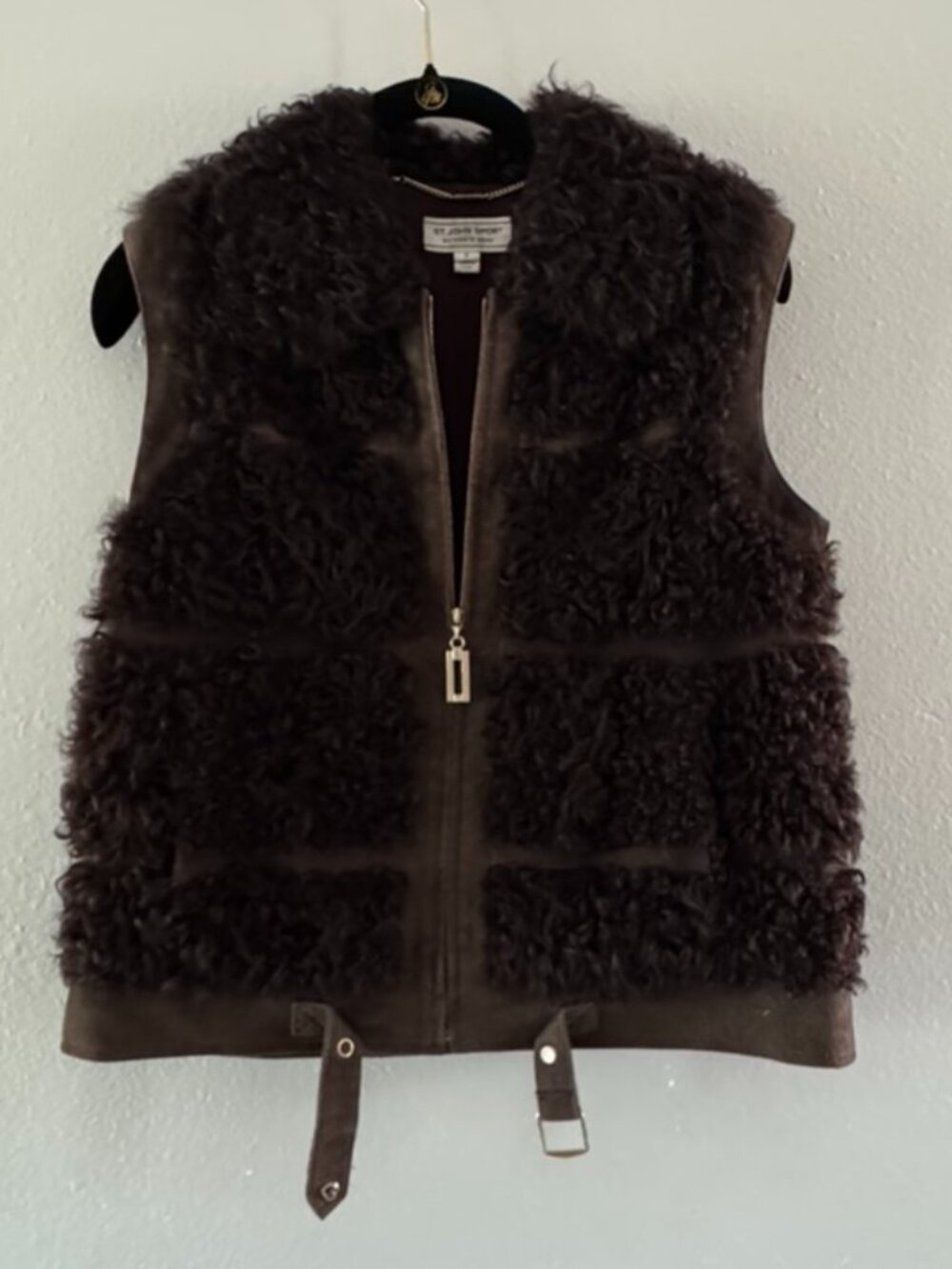 St. John Sport Genuine Brown Curly Lambs Fur & Lamb Suede Zip Vest